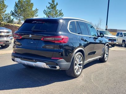 Used 2019 BMW X5 xDrive40i w/ Premium Package 2