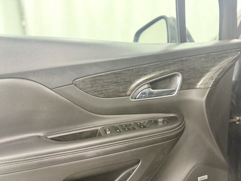 Used 2014 Buick Encore Premium image 13