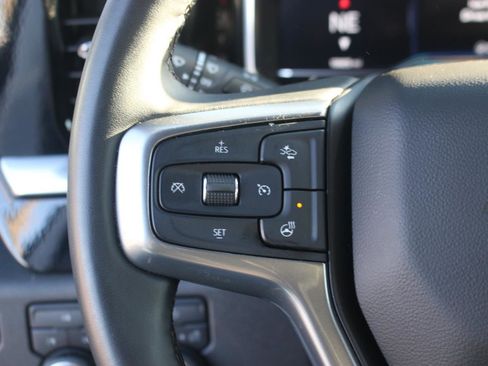 Used 2025 Chevrolet Silverado 2500 LT w/ Convenience Package image 24