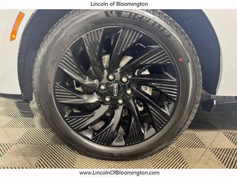 New 2026 Lincoln Navigator Reserve w/ Jet Appearance Package AWD/4WD image 37