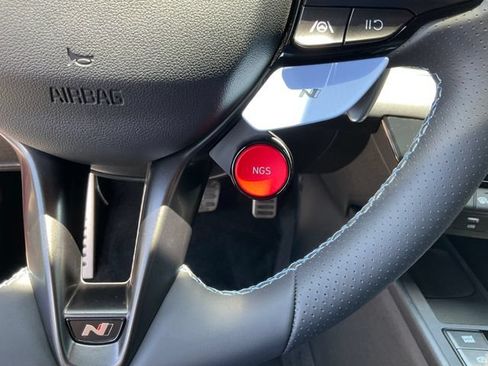 Used 2025 Hyundai Elantra N FWD image 14