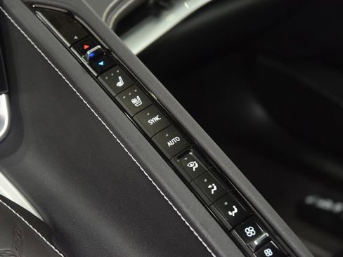 Used 2023 Chevrolet Corvette Stingray Preferred Cpe w/ Z51 Performance Package RWD image 30