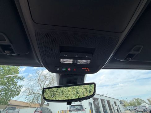 New 2026 GMC Terrain Elevation w/ Elevation Premium Package image 32