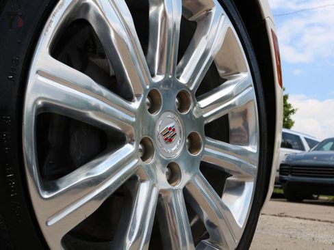 Used 2014 Cadillac ATS Luxury w/ Sun And Sound Package RWD image 7
