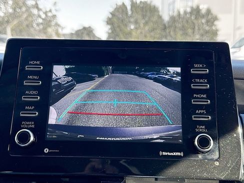 Used 2022 Toyota Camry LE image 14