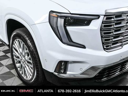 New 2026 GMC Acadia Denali w/ Super Cruise Package FWD image 40