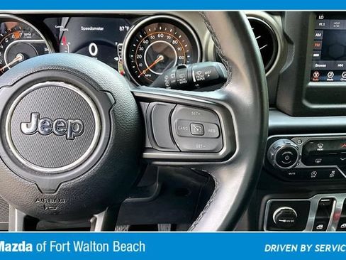 Used 2021 Jeep Wrangler Sport AWD/4WD image 10