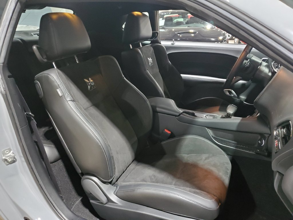 Used 2022 Dodge Challenger R/T Scat Pack RWD image 22