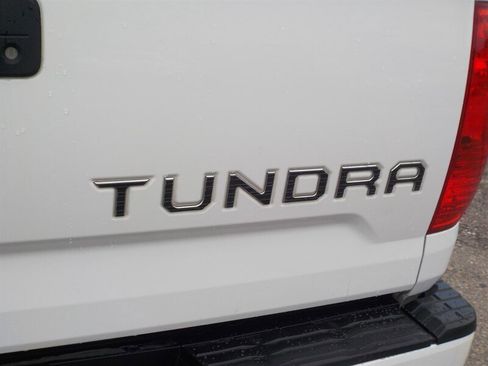 Used 2017 Toyota Tundra SR5 w/ TRD Off Road Package image 39