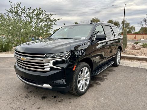 Used 2023 Chevrolet Tahoe High Country w/ Advanced Technology Package image 7