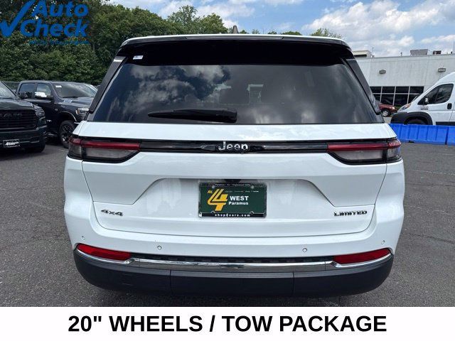 Used 2023 Jeep Grand Cherokee Limited w/ Trailer Tow Prep Group (B) AWD/4WD image 15