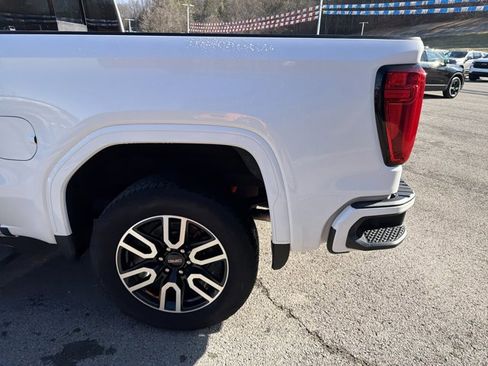 Used 2019 GMC Sierra 1500 AT4 w/ AT4 Premium Package image 9