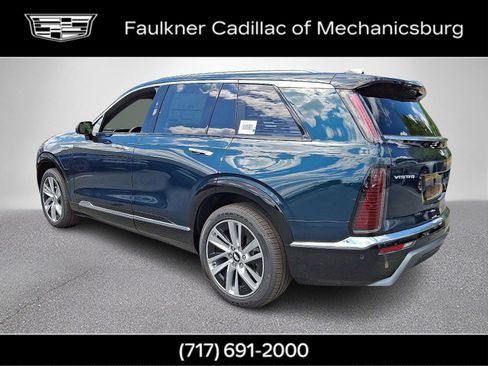 New 2026 Cadillac Vistiq Luxury w/ LPO, Floor Liner Package AWD/4WD image 3