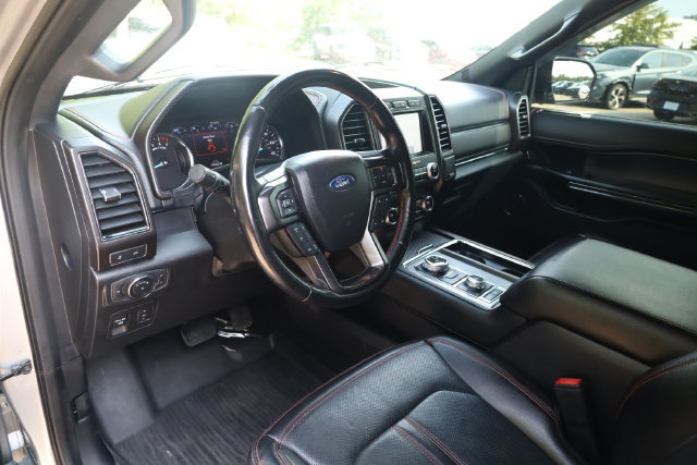 Used 2021 Ford Expedition Limited AWD/4WD image 10