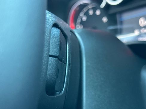 Used 2022 Chevrolet Silverado 2500 LTZ w/ Safety Package image 37