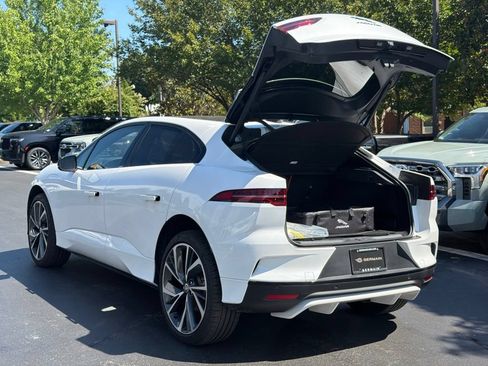Certified 2024 Jaguar I-PACE R-Dynamic HSE AWD/4WD image 22