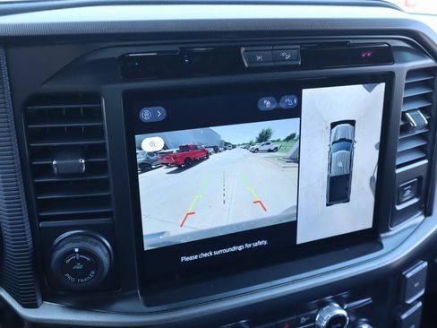 New 2025 Ford F150 Platinum w/ Equipment Group 702A High image 8