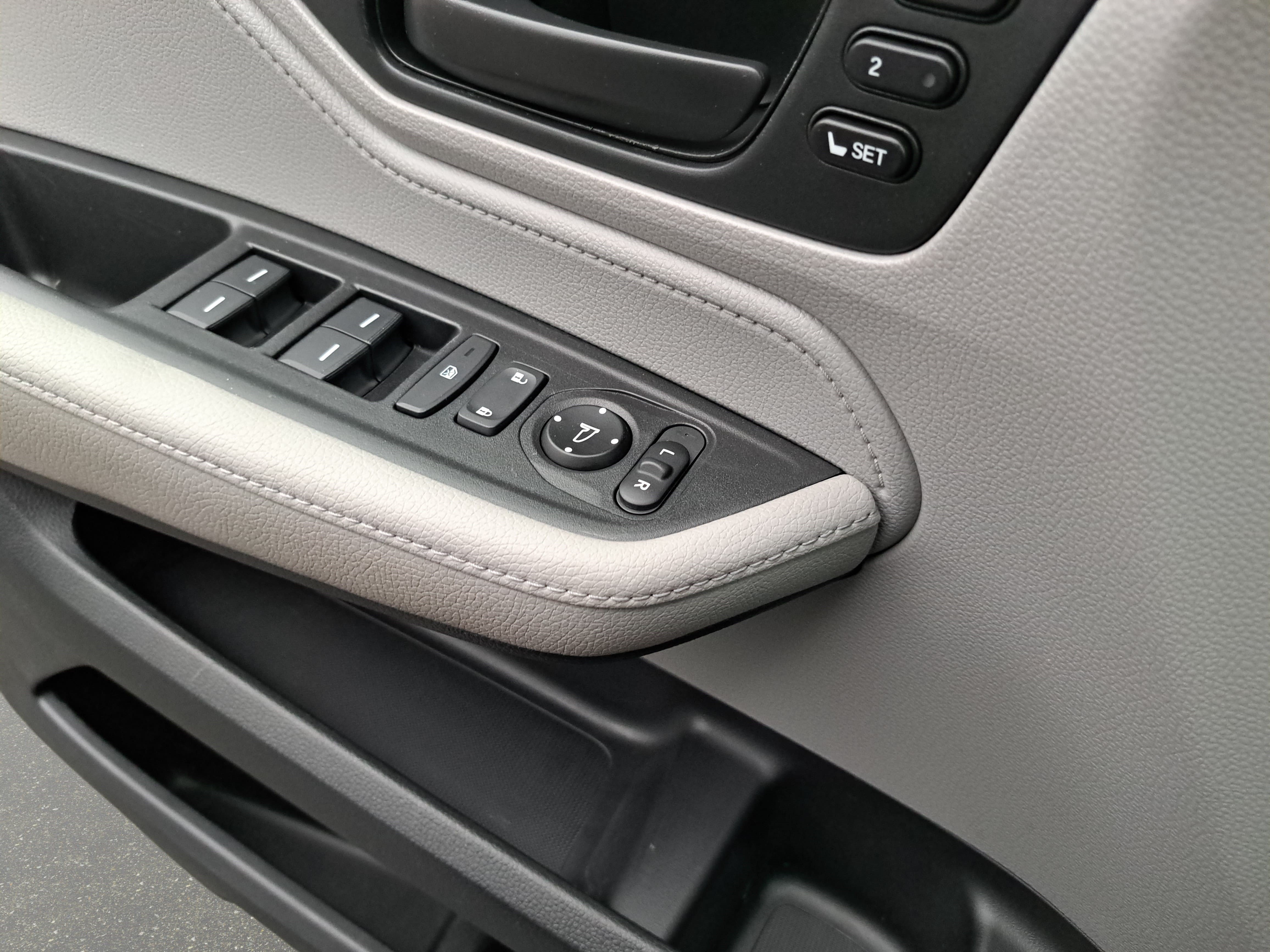 Used 2018 Honda Odyssey EX-L image 27
