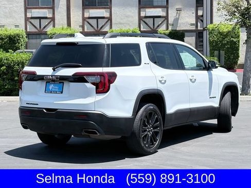 Used 2022 GMC Acadia SLE w/ Driver Convenience Package FWD image 5