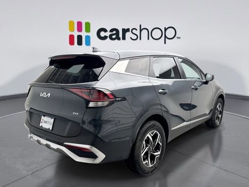 Used 2025 Kia Sportage LX image 5