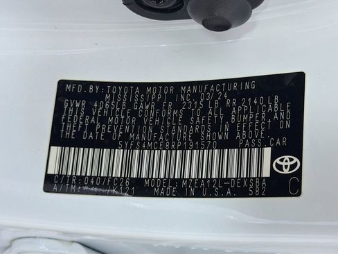 Used 2024 Toyota Corolla SE image 34