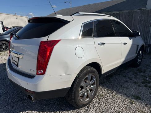 Used 2016 Cadillac SRX Luxury w/ Driver Awareness Package image 12
