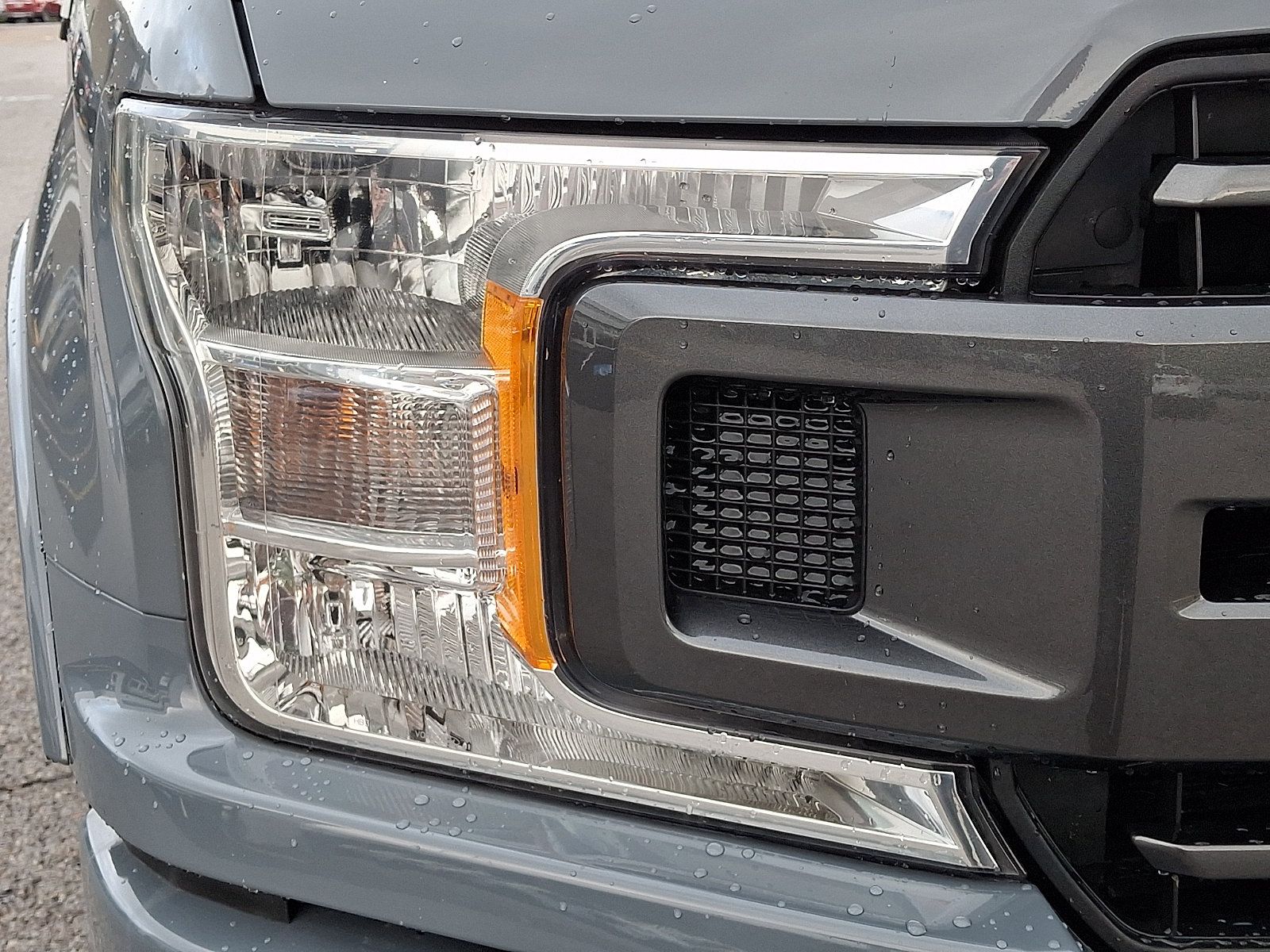 Used 2019 Ford F150 XLT w/ Equipment Group 302A Luxury AWD/4WD image 9