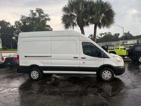 Used 2017 Ford Transit 250 148 High Roof RWD image 4