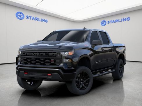 Used 2025 Chevrolet Silverado 1500 Custom Trail Boss AWD/4WD image 8