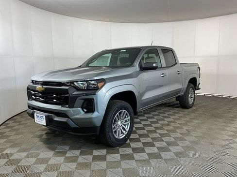 New 2026 Chevrolet Colorado LT w/ Advanced Trailering Package AWD/4WD image 3