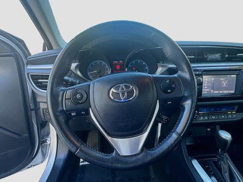 Used 2016 Toyota Corolla S image 10