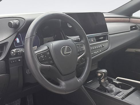 Used 2023 Lexus ES 350 w/ Premium Package image 7