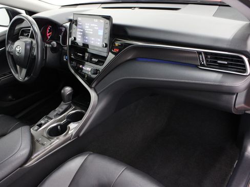 Used 2024 Toyota Camry XSE FWD image 36