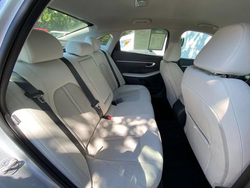 Used 2025 Hyundai Sonata SEL FWD image 36