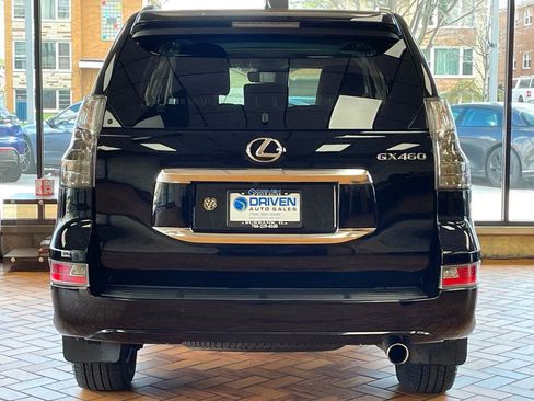 Used 2020 Lexus GX 460 Premium w/ Premium Package image 8