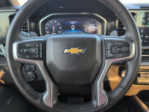 Used 2025 Chevrolet Silverado 1500 LTZ w/ Z71 Off-Road Package AWD/4WD image 12