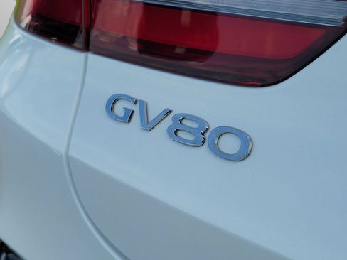 Used 2025 Genesis GV80 3.5T e-SC AWD/4WD image 41