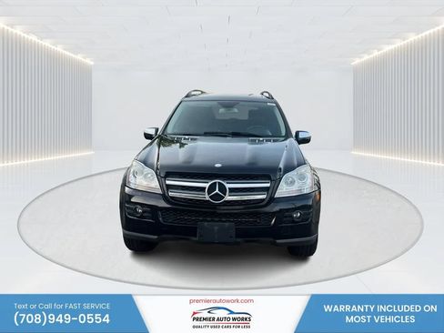 Used 2009 Mercedes-Benz GL 450 4MATIC image 2