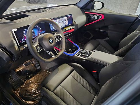 New 2026 BMW X3 xDrive30i w/ Premium Package AWD/4WD image 2