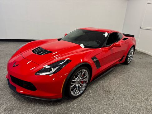 Used 2019 Chevrolet Corvette Z06 image 21