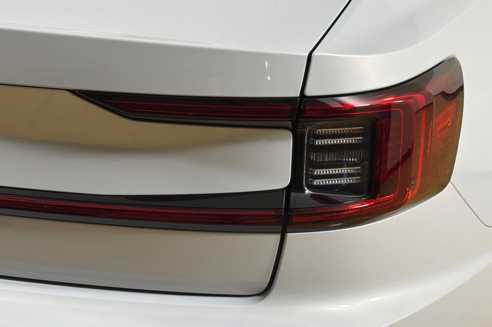 Used 2024 Polestar Polestar 2 AWD/4WD image 24