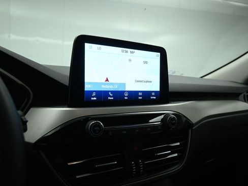 Certified 2022 Ford Escape SEL w/ Class II Trailer Tow Package image 15