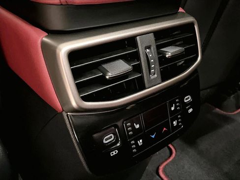 Used 2024 Lexus RX 500h F Sport image 32