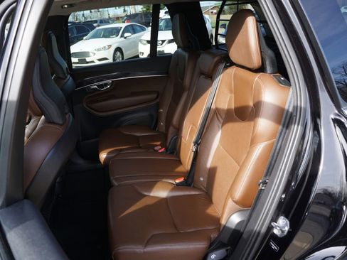 Used 2019 Volvo XC90 T6 Momentum image 20