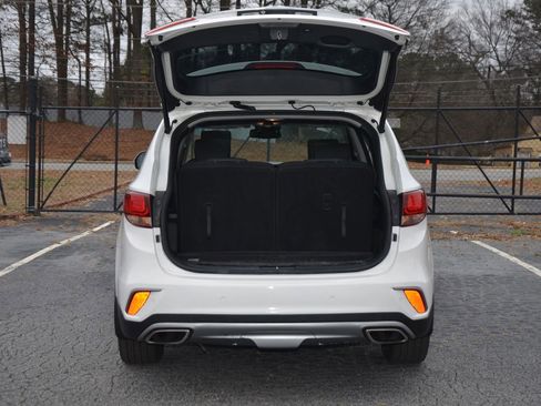 Used 2017 Hyundai Santa Fe Limited image 14