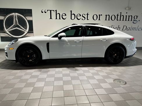 Used 2022 Porsche Panamera 4 AWD/4WD image 7