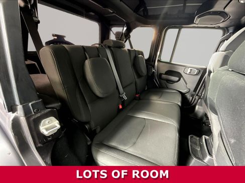 Used 2023 Jeep Wrangler Unlimited w/ Cold Weather Group AWD/4WD image 25