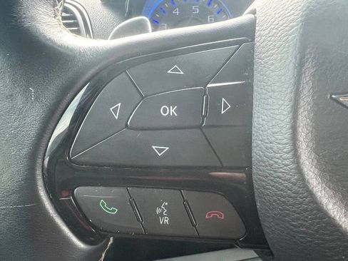 Used 2015 Chrysler 300 S image 14