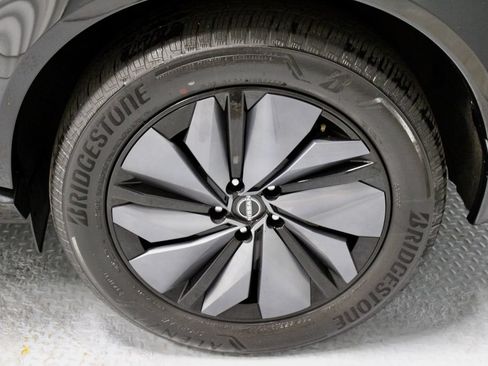 Certified 2023 Nissan Ariya AWD image 19