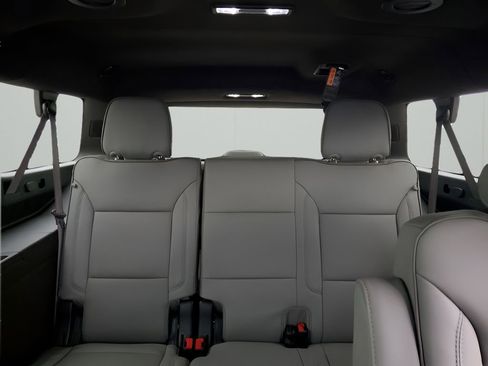 New 2026 GMC Yukon XL Elevation AWD/4WD image 25